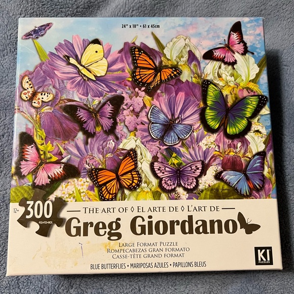 Greg Giordano large format puzzle blue butterflies 300 pieces - Picture 2 of 2